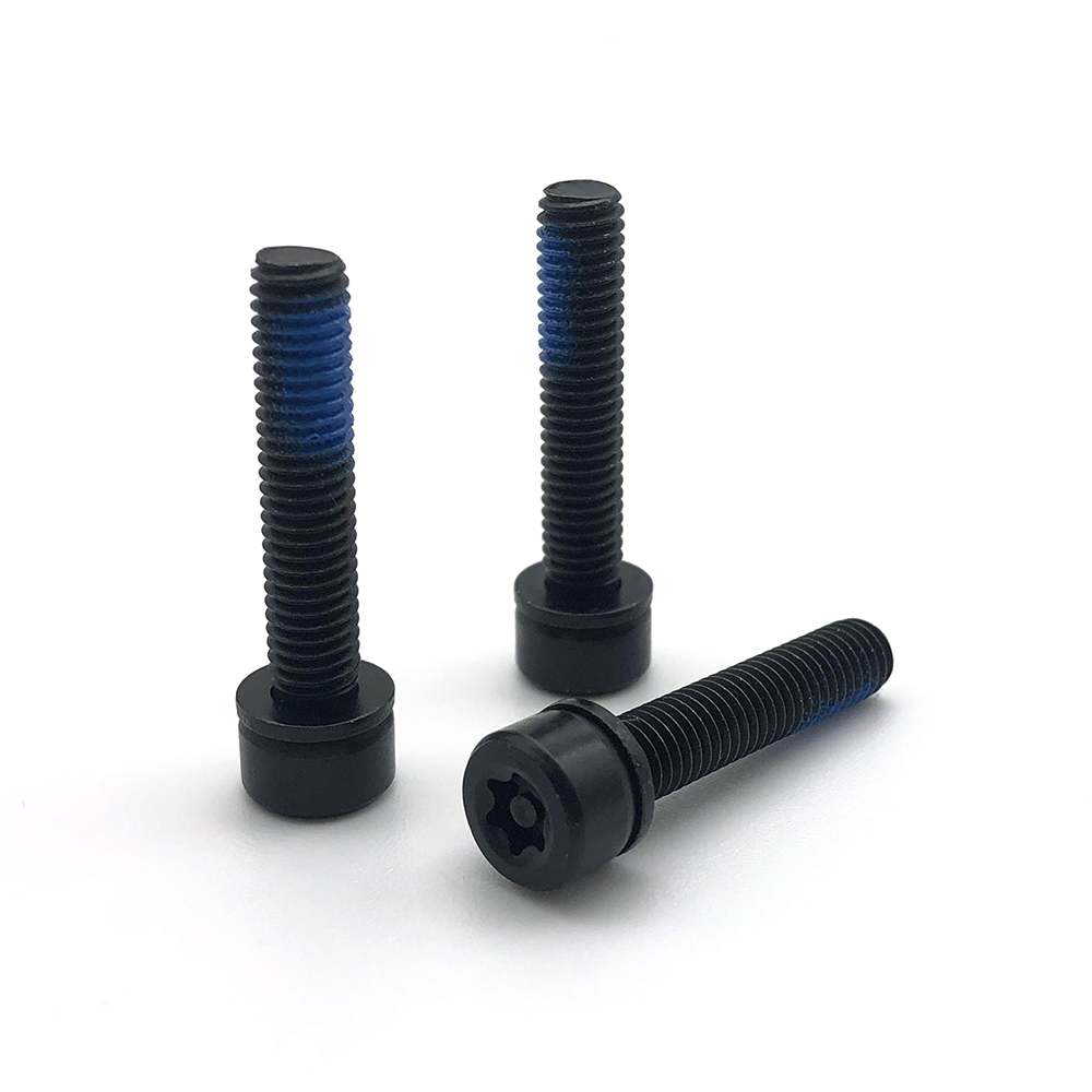 工廠生產(chǎn)8.8級薄頭圓柱頭梅花頭內(nèi)六角螺絲發(fā)黑矮杯頭點(diǎn)膠螺母梅花螺絲釘定制非標(biāo)螺絲